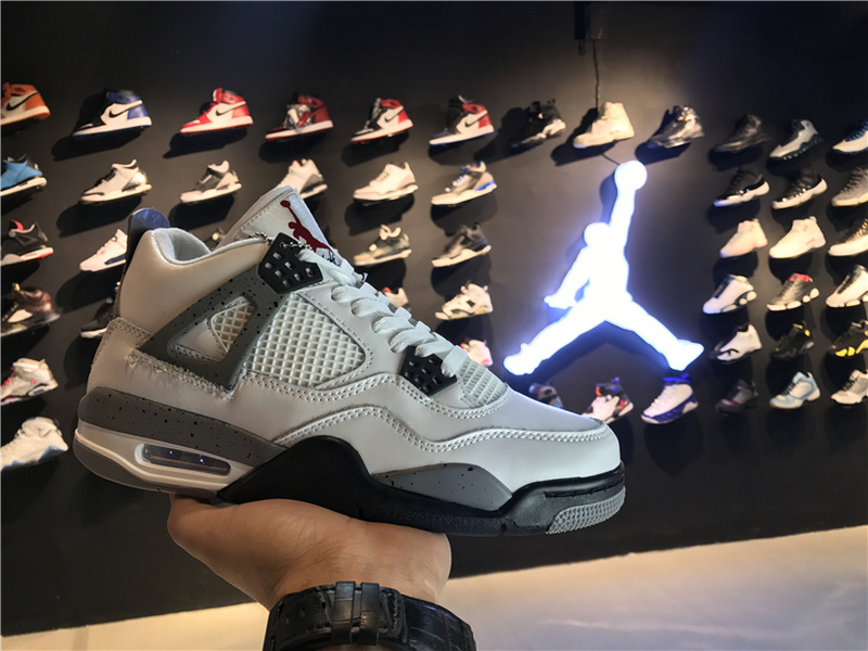 Air Jordan 4 White Cement 840606 192